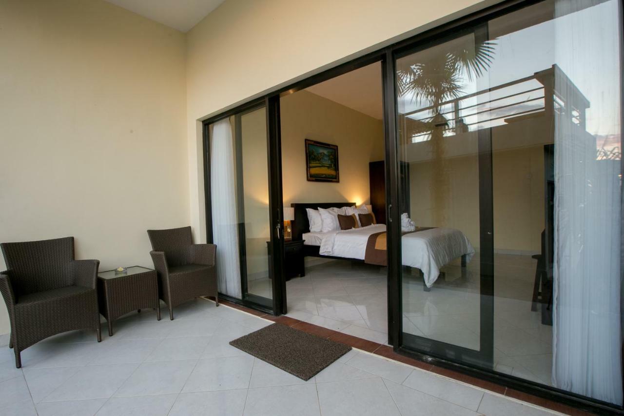Hotel La Bomie Uluwatu By Bukit Vista Esterno foto